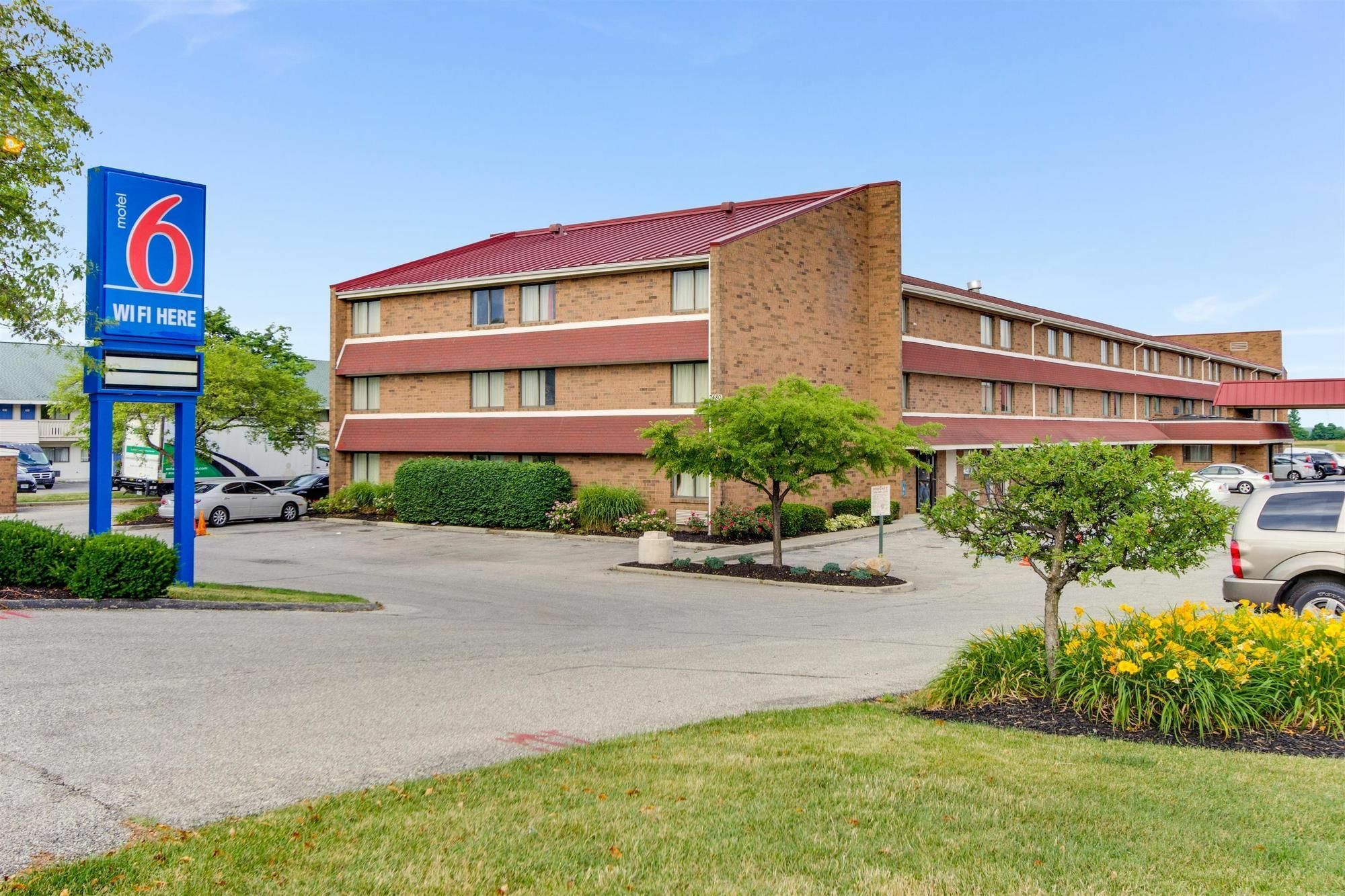 Hotel Red Roof Plus+ Columbus - Worthington